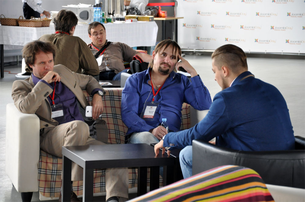 JoomlaDay Russia 2014: Народ спокойно обсуждает различные вопросы