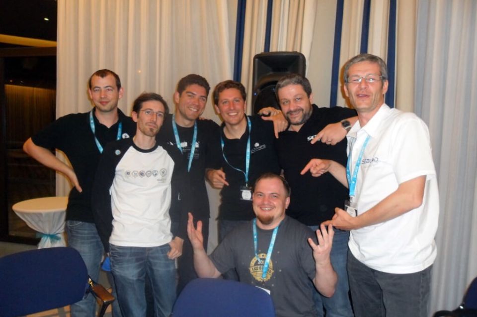 В компании с французскими разработчиками Octopoos (Seblod, Acyba, Hikashop)